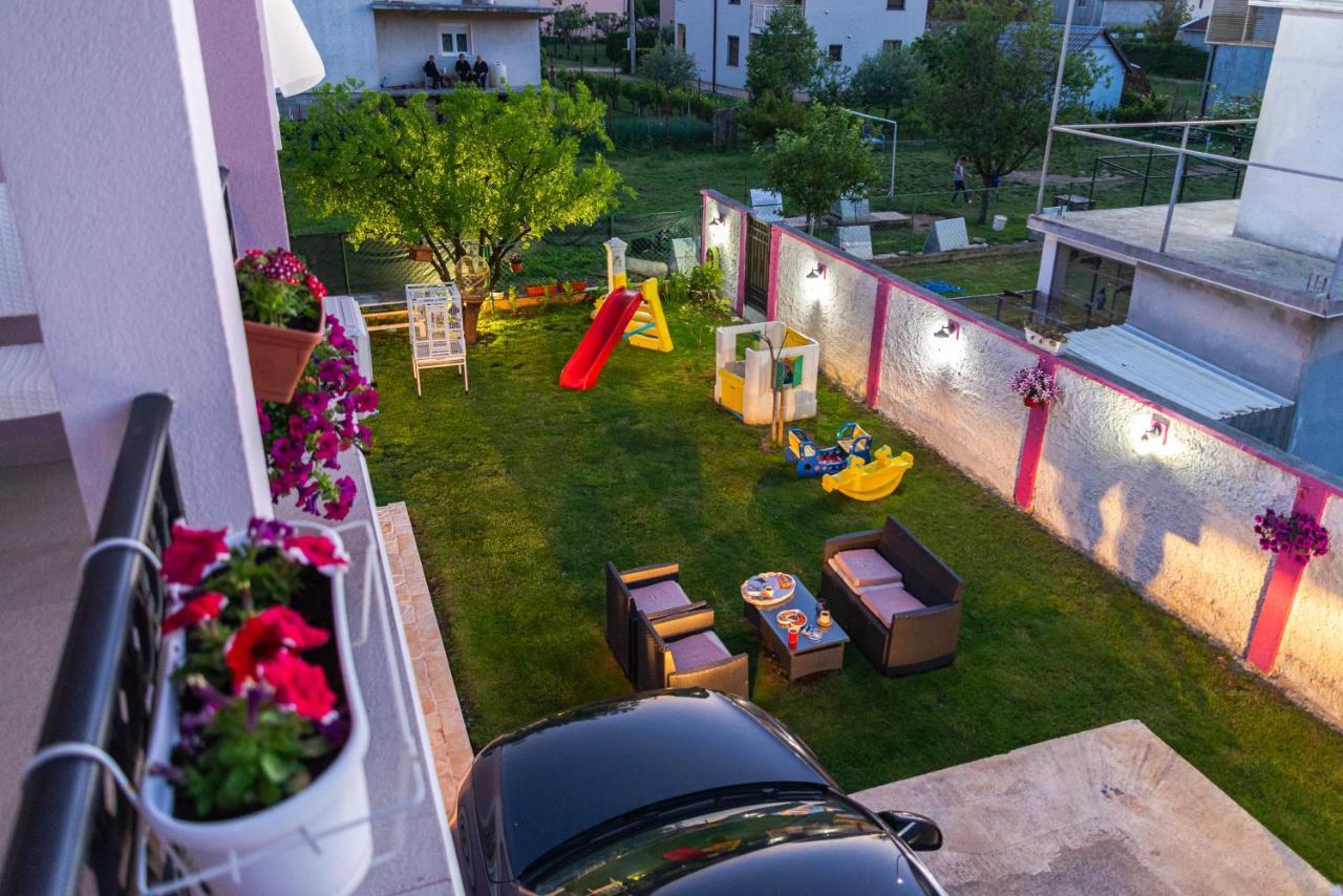 Apartman Mona Подгорица Екстериор снимка