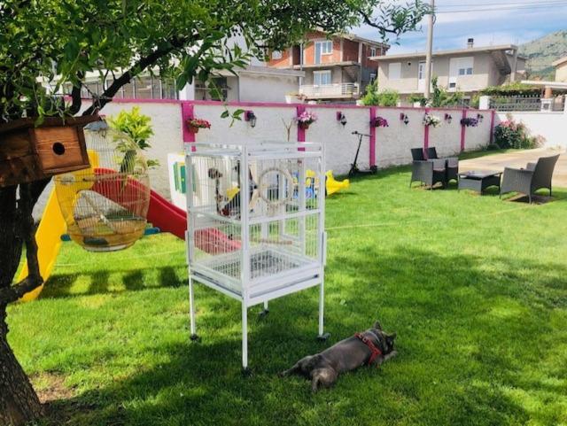 Apartman Mona Подгорица Екстериор снимка